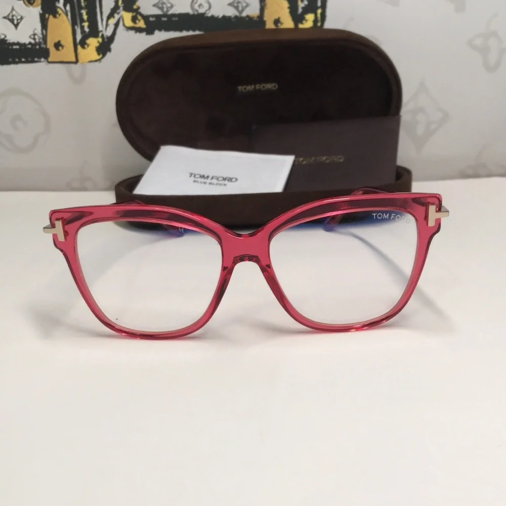 Gucci Red and Black Women's Glasses TF5704-B 066